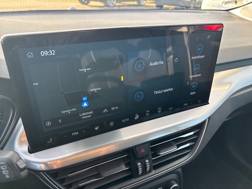 Ford Focus 1,0 EcoBoost mHEV Titanium stc. DCT 5d