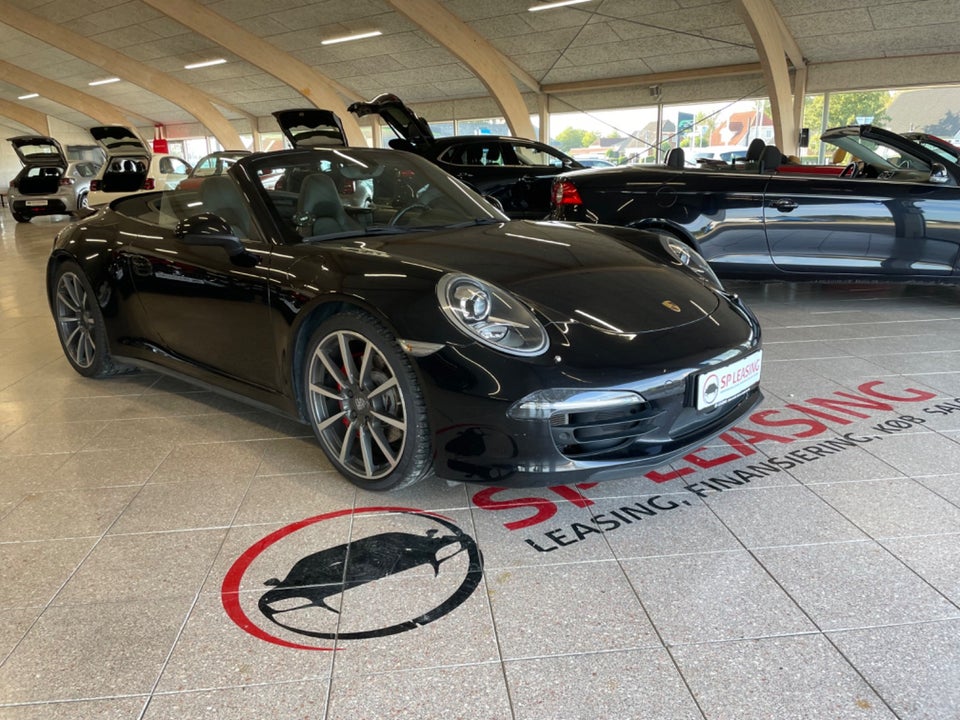 Porsche 911 Carrera 4S 3,8 Cabriolet PDK 2d