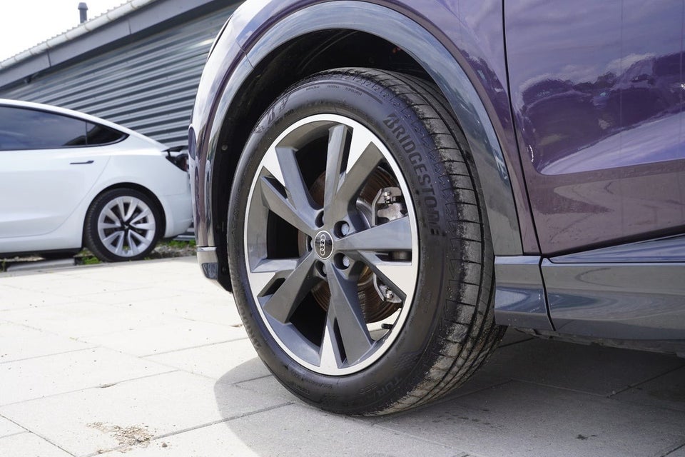 Audi Q4 e-tron 40 S-line Sportback 5d