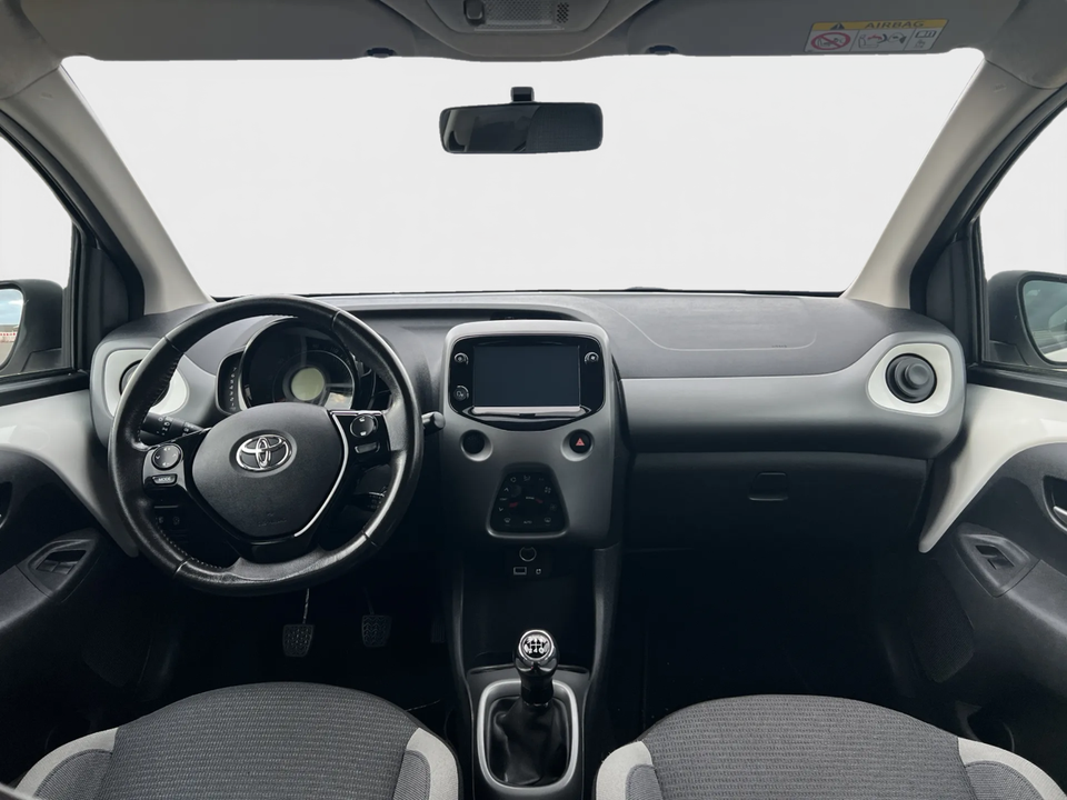 Toyota Aygo 1,0 VVT-i x-press 5d