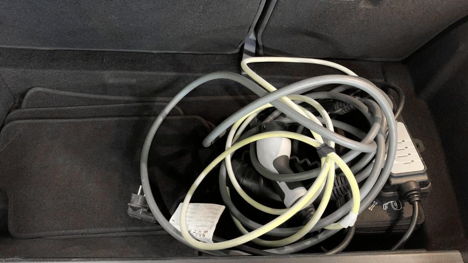 MINI Cooper SE Essential 3d