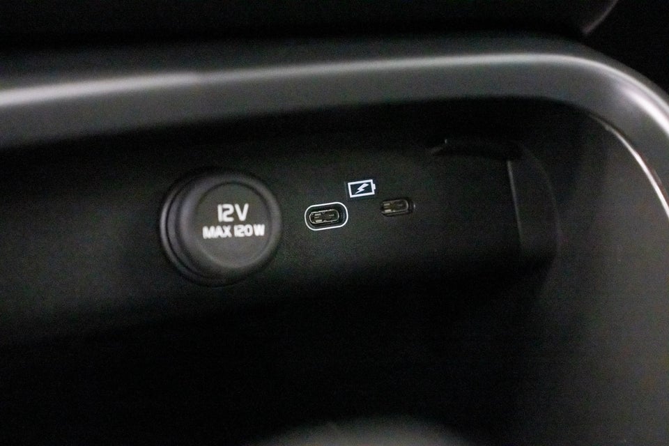 Volvo C40 P6 ReCharge Core 5d