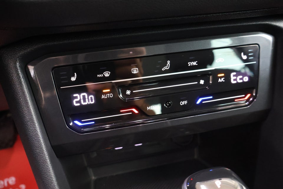 VW Tiguan 1,4 eHybrid Elegance DSG 5d