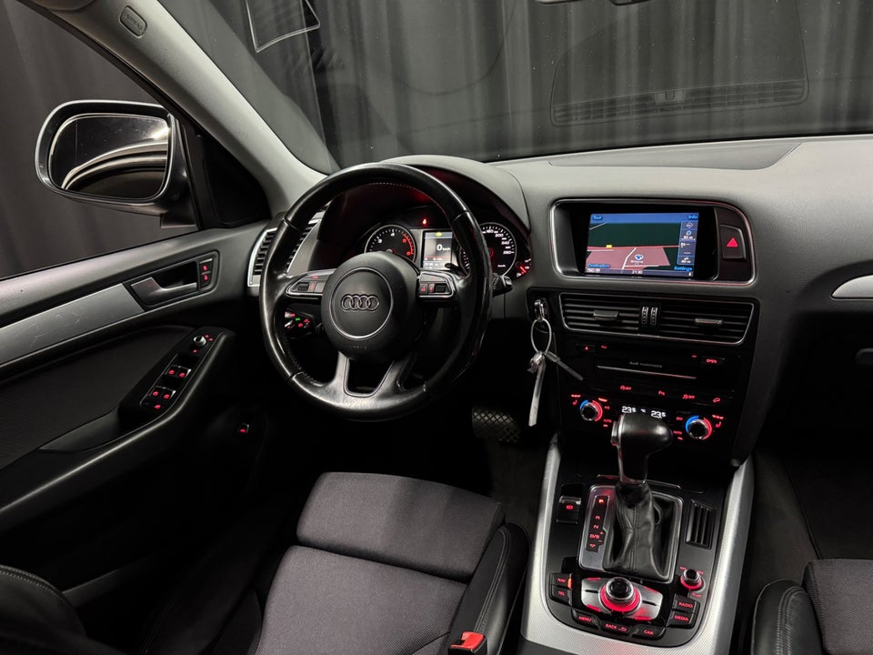 Audi Q5 3,0 TDi 245 quattro S-tr. 5d