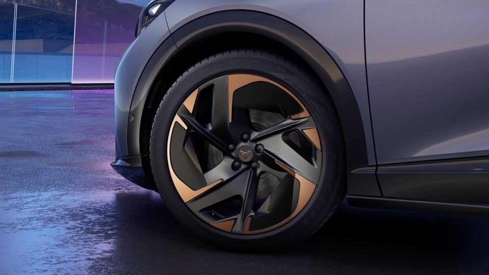 Cupra Tavascan 77 Adrenaline 5d