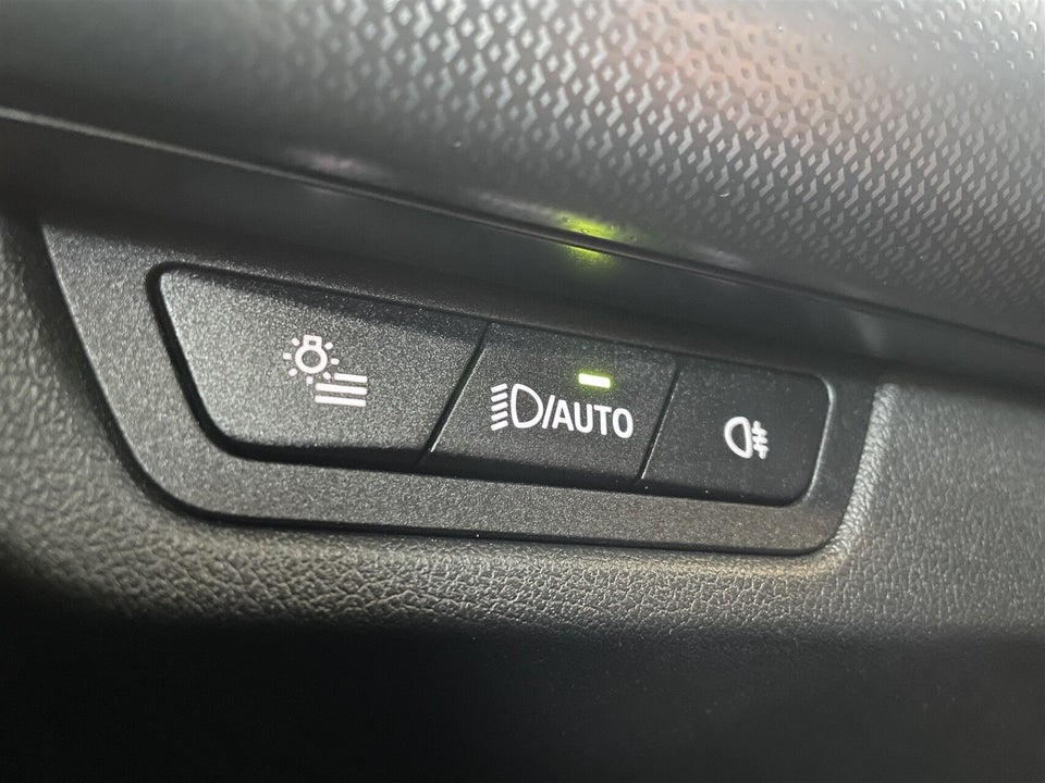 BMW iX1 eDrive20 M-Sport 5d