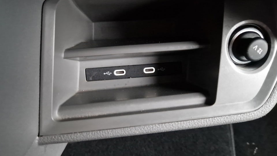 VW Crafter 35 2,0 TDi 177 Kassevogn L3H2 aut.