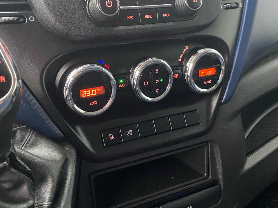 Iveco Daily 2,3 35C16 4100mm Lad AG8 2d