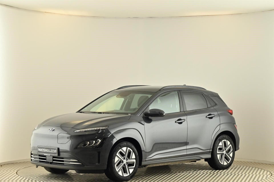 Hyundai Kona 64 EV Essential 5d
