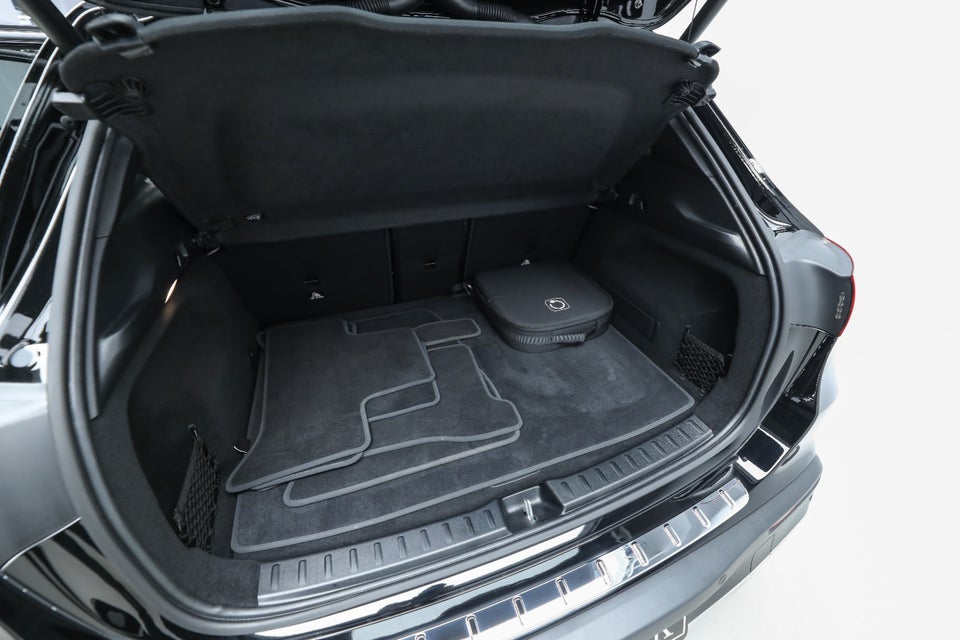 Mercedes EQA250+ AMG Advance Plus 5d