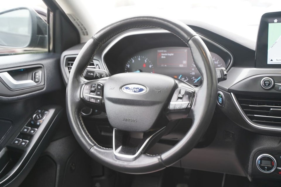 Ford Focus 1,0 EcoBoost Titanium 5d