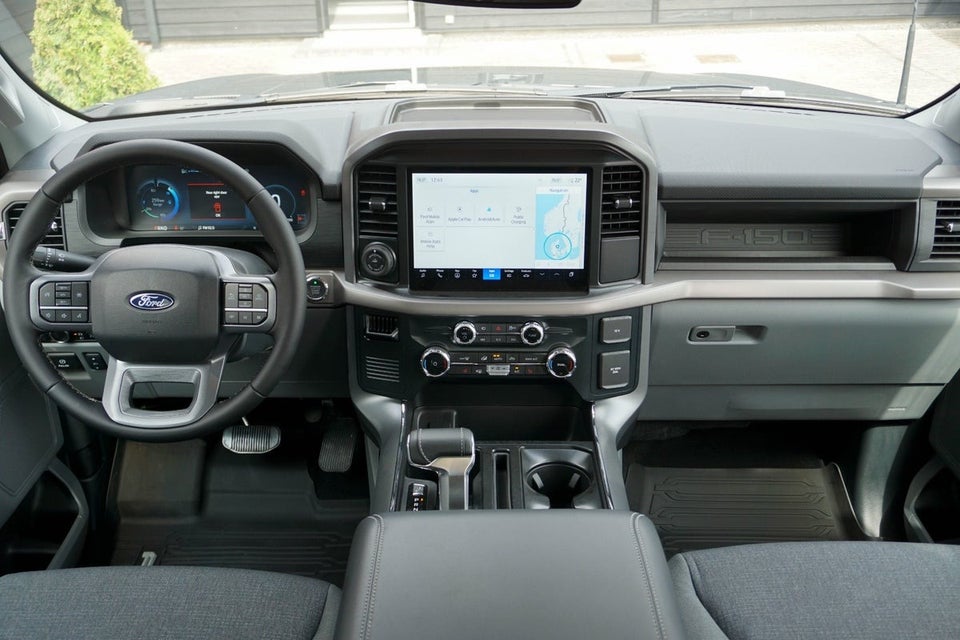 Ford F-150 Lightning XLT Standard Range 4d