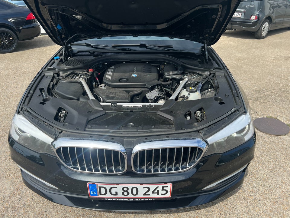 BMW 520d 2,0 Touring Connected aut. 5d