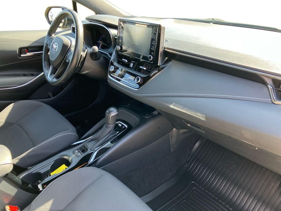 Toyota Corolla 2,0 Hybrid H3 Premium MDS 5d