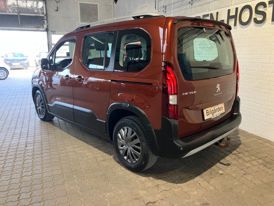 Peugeot Rifter 1,5 BlueHDi 100 L1 Allure 5d