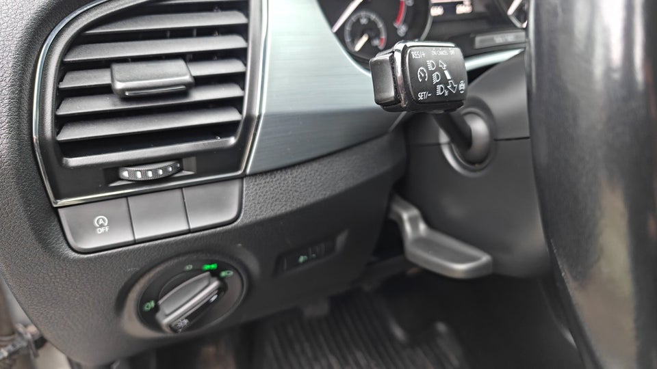 Skoda Fabia 1,0 MPi 75 Ambition Combi 5d