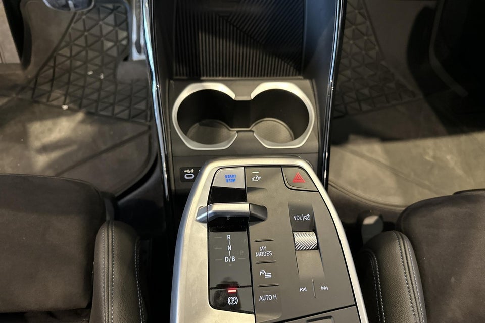 BMW iX1 xDrive30 M-Sport 5d
