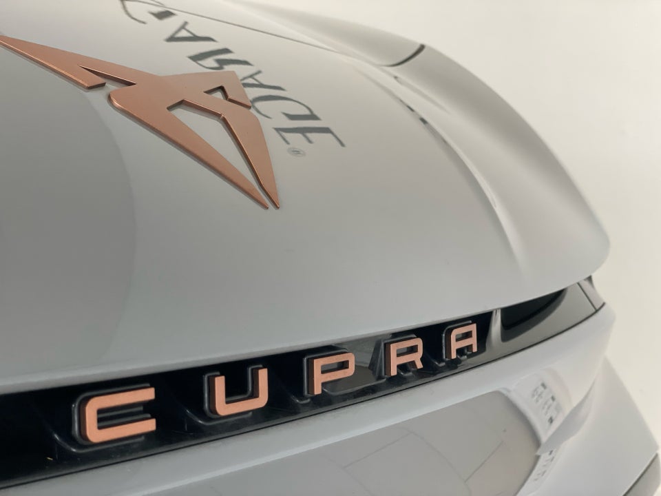 Cupra Born 58  5d