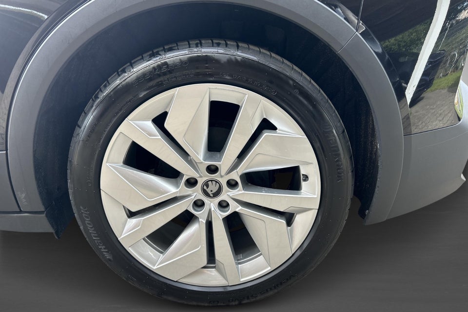 Skoda Elroq 85 iV Lodge 5d