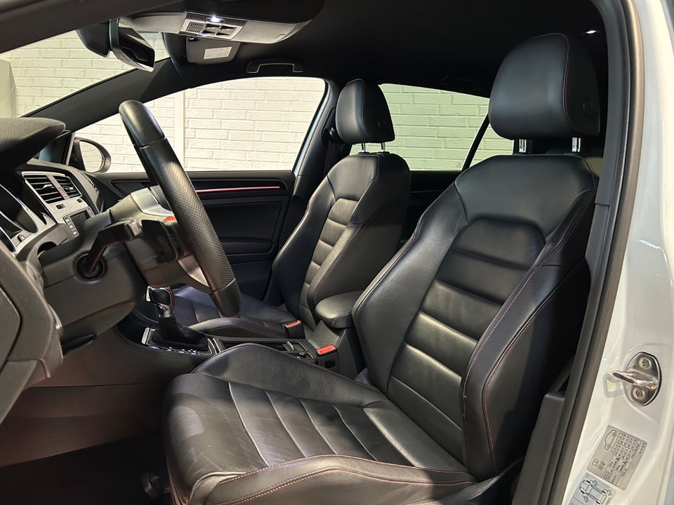 VW Golf VII 2,0 GTi Clubsport DSG 5d