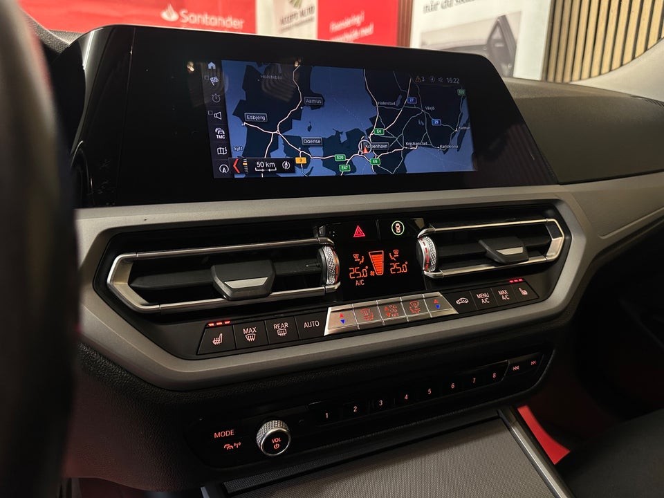 BMW 320d 2,0 Touring Connected aut. 5d