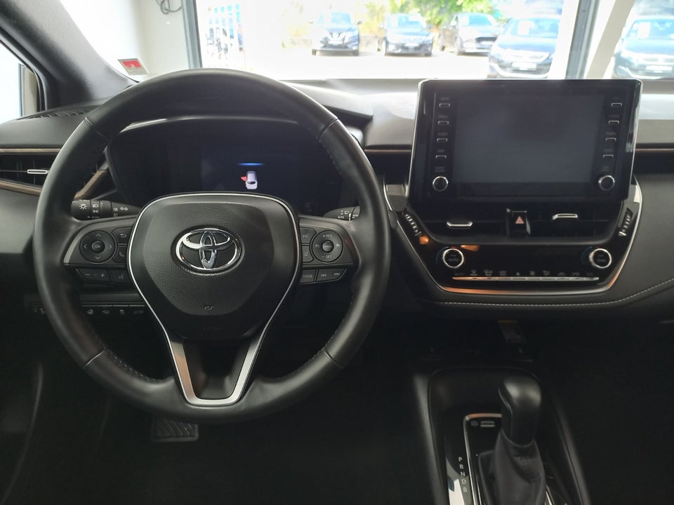 Toyota Corolla 1,8 Hybrid TREK Smart Touring Sports MDS 5d