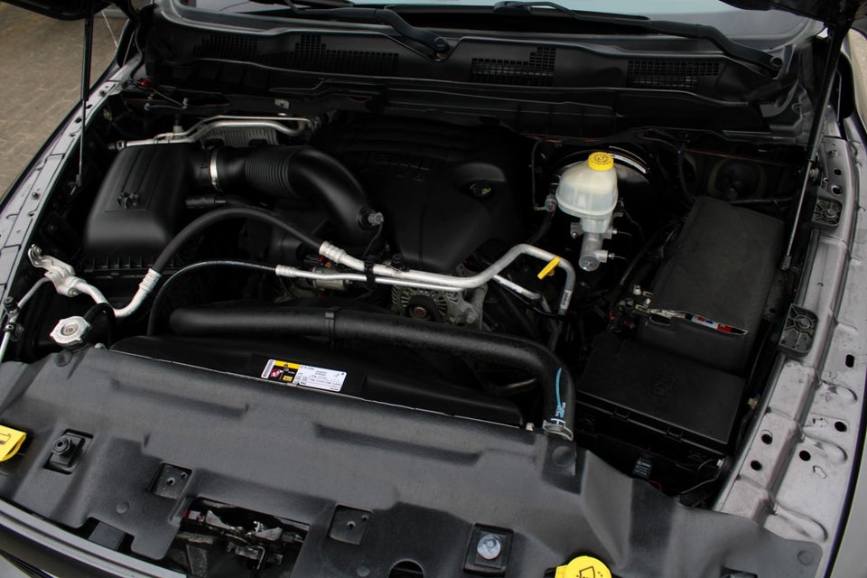 Dodge RAM 1500 5,7 V8 Hemi aut. 4x4 5d