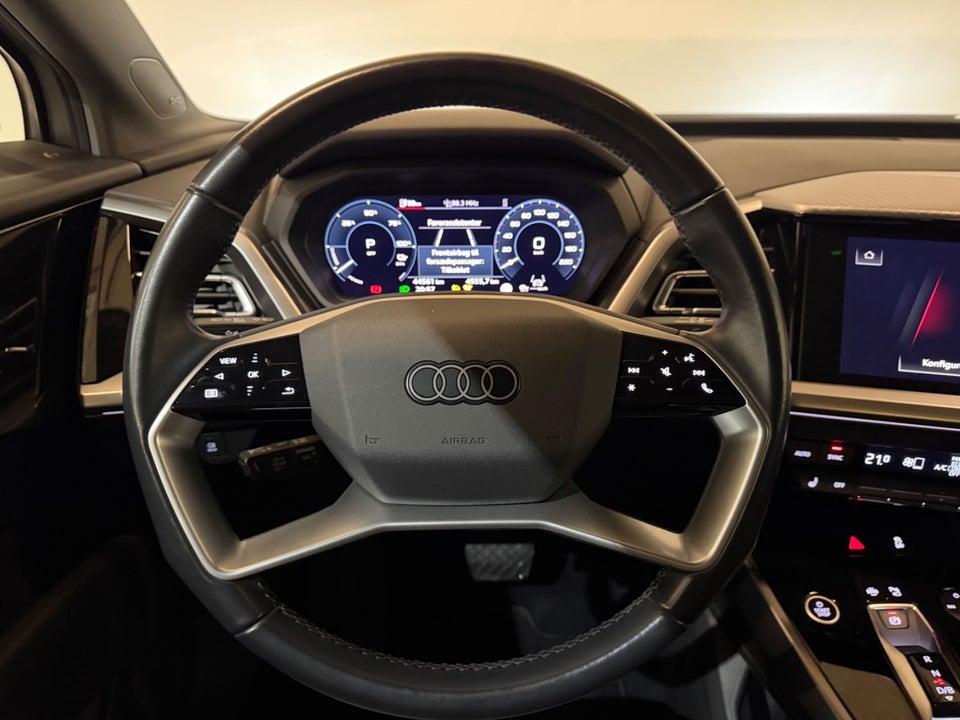 Audi Q4 e-tron 40 S-line 5d