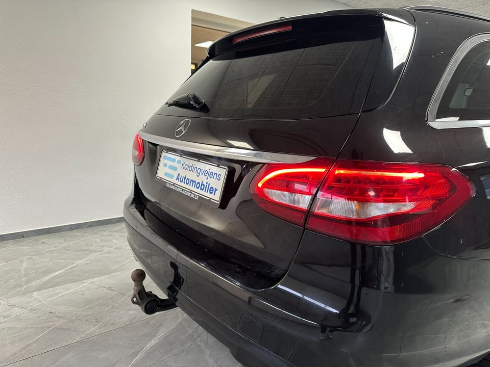 Mercedes C220 d 2,2 Business stc. aut. 5d