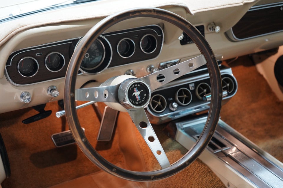 Ford Mustang 4,7 V8 289cui. Coupé aut. 2d