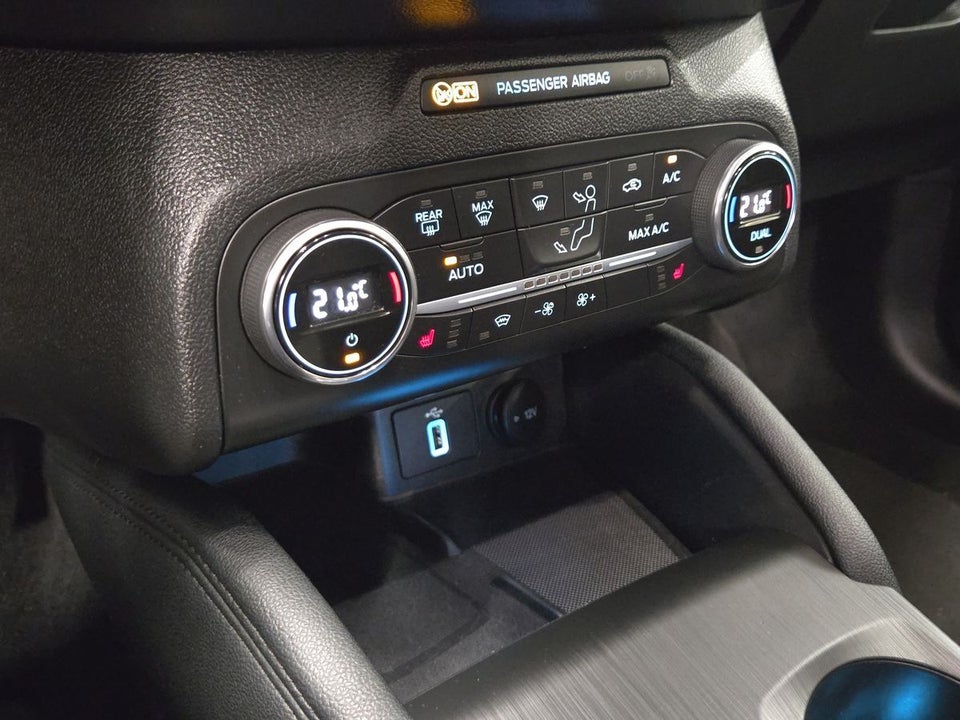 Ford Focus 1,5 EcoBoost Titanium stc. aut. 5d