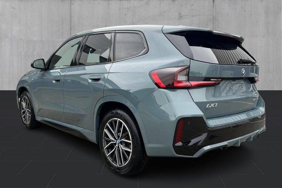 BMW iX1 eDrive20 M-Sport 5d