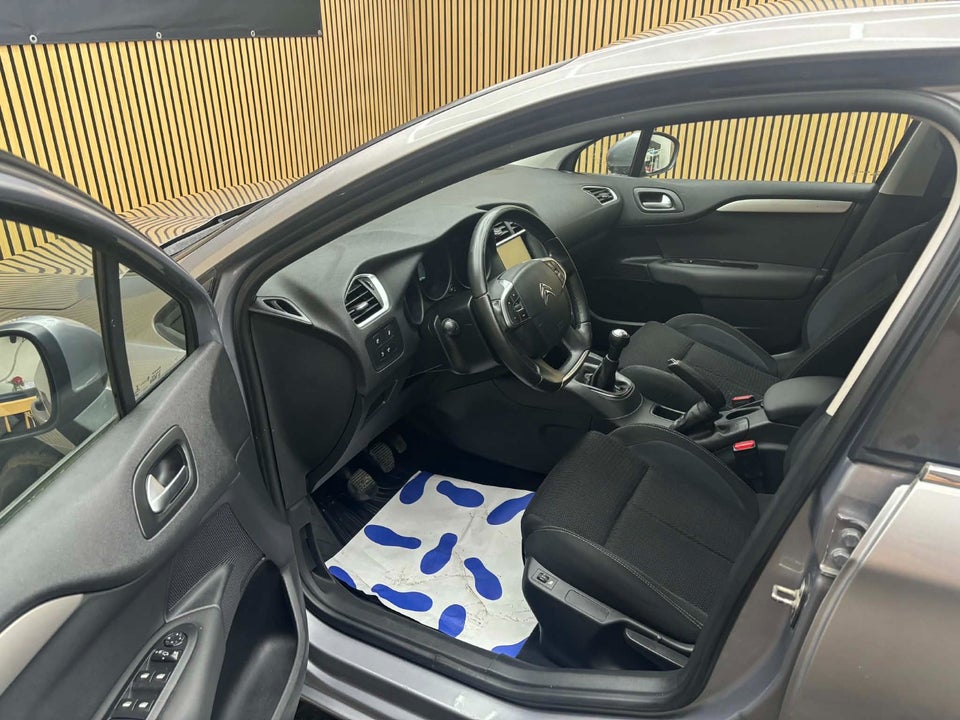 Citroën C4 1,6 BlueHDi 100 Challenge 5d