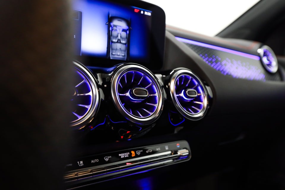 Mercedes EQA350 AMG Advance 4Matic 5d