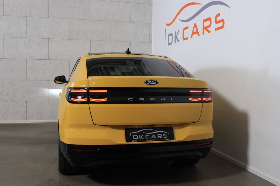 Ford Capri 84 Premium Extended Range AWD 5d