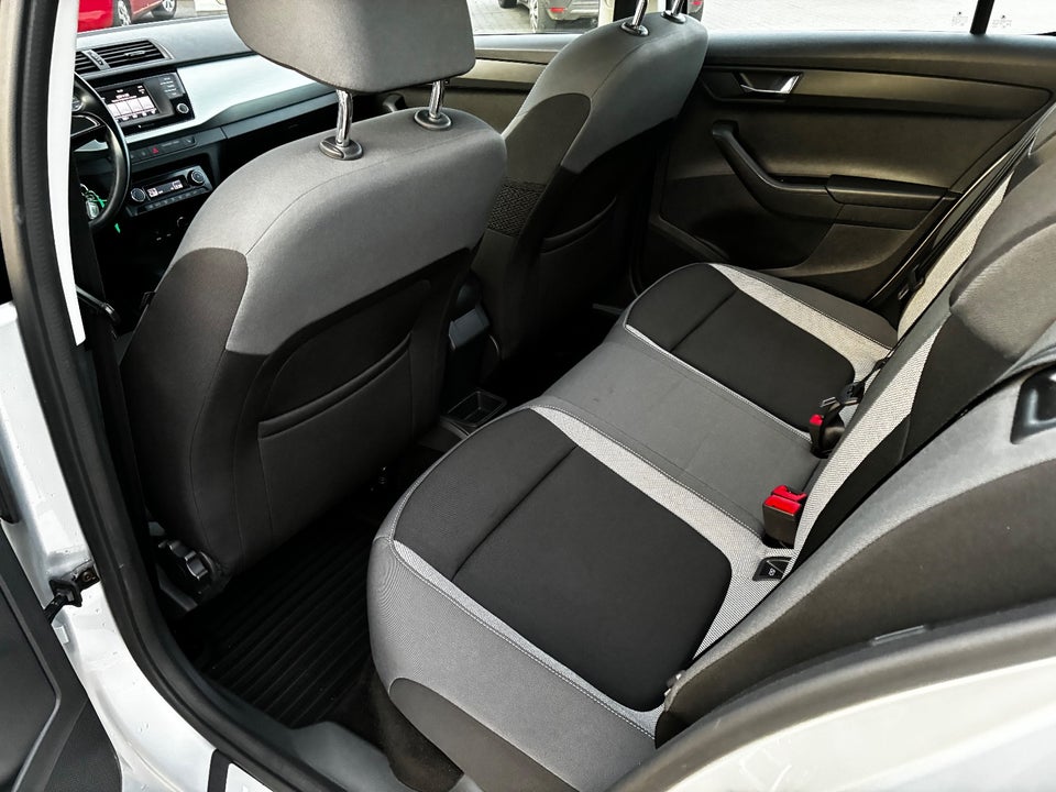 Skoda Fabia 1,2 TSi 110 Ambition 5d