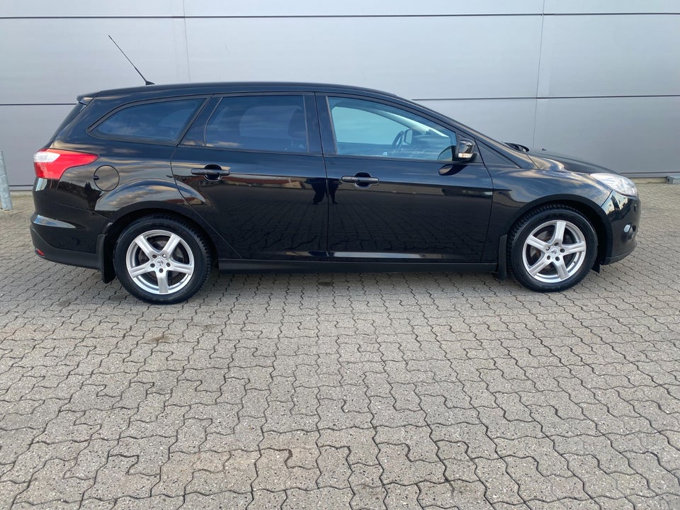 Ford Focus 1,0 SCTi 125 Titanium stc. ECO 5d