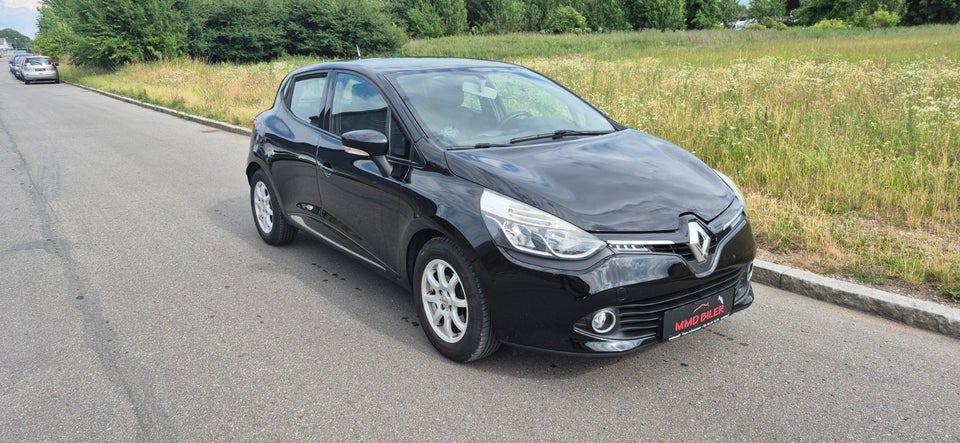 Renault Clio IV 1,2 16V Expression 5d