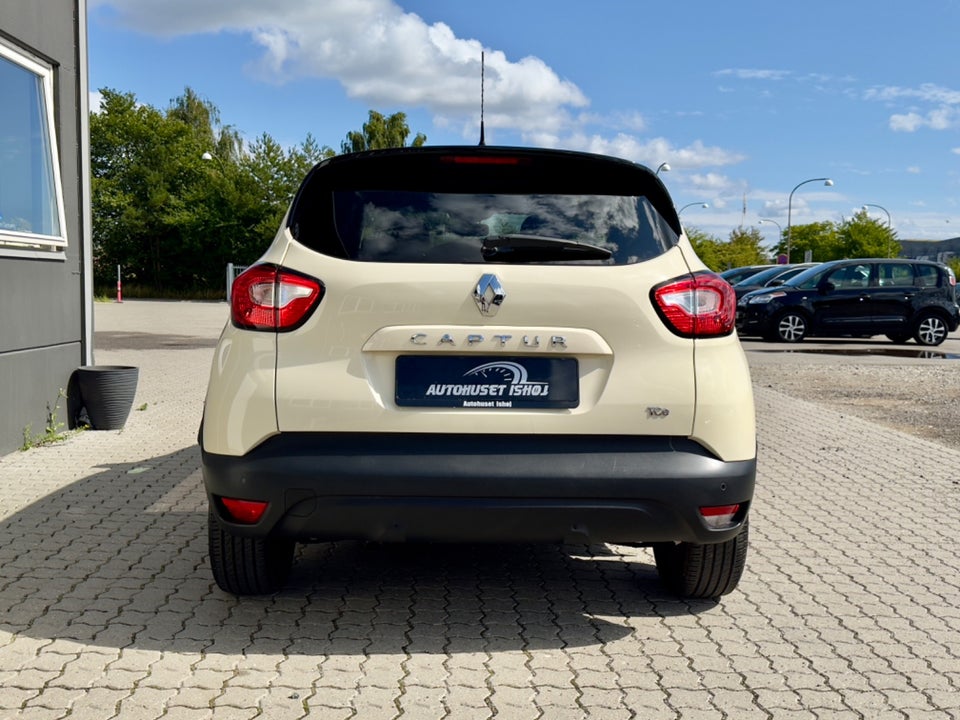 Renault Captur 0,9 TCe 90 Expression 5d