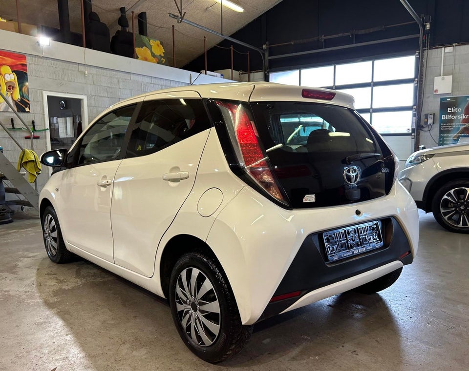 Toyota Aygo 1,0 VVT-i x-cite 5d