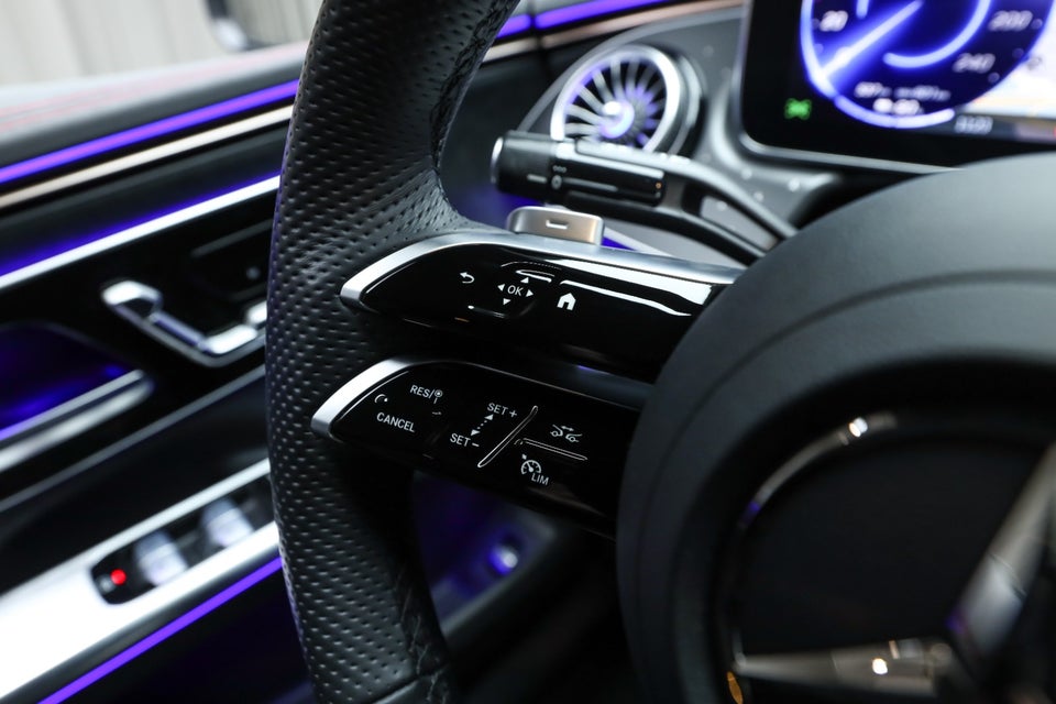 Mercedes EQE350 AMG Line 4d