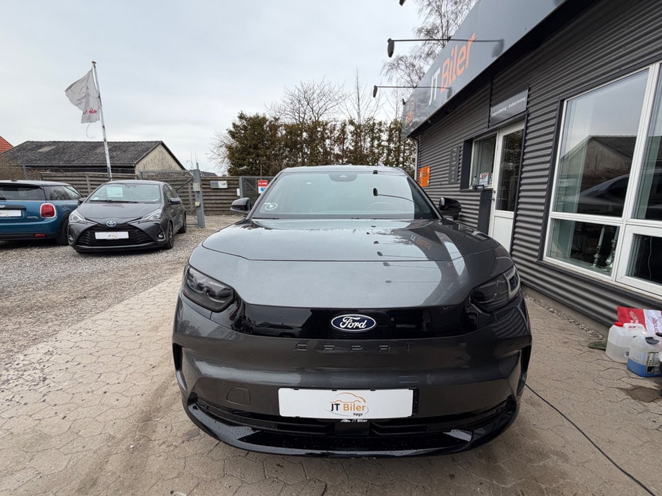 Ford Capri 77 Select Extended Range 5d