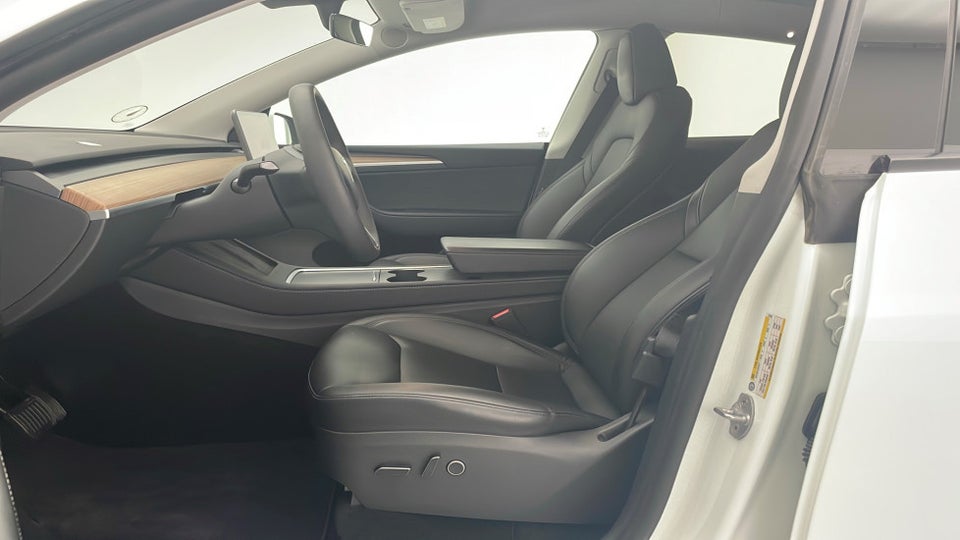 Tesla Model Y Long Range AWD 5d