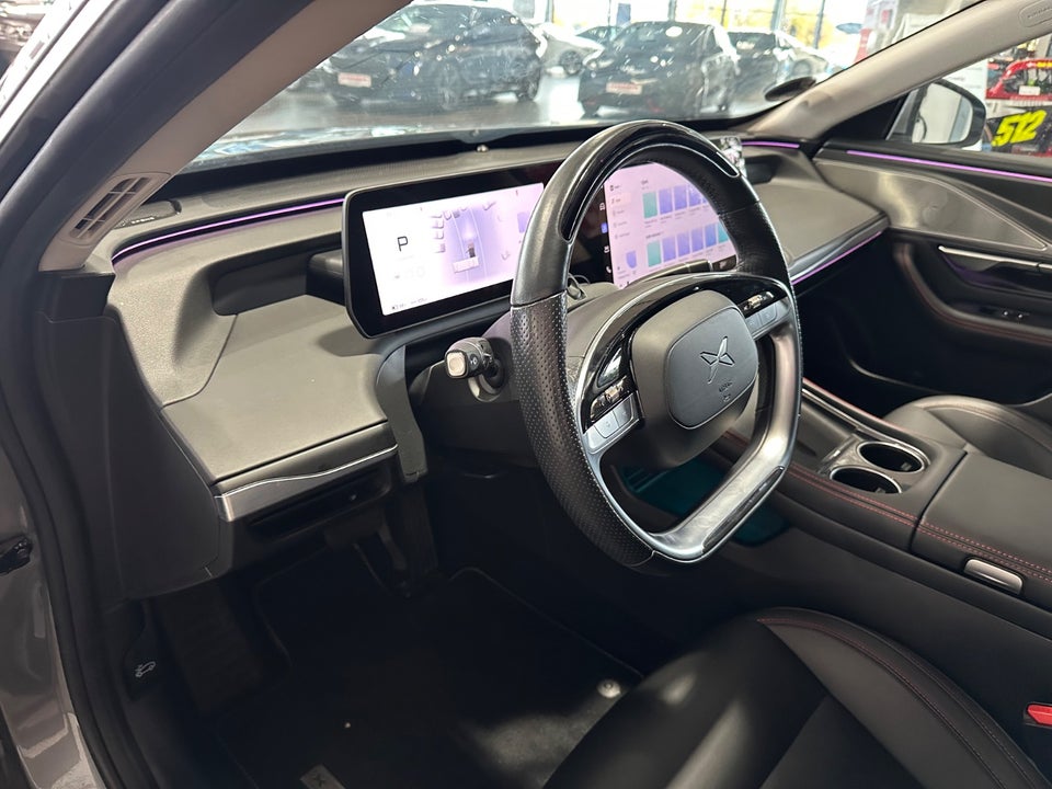 Xpeng P7 Long Range 4d