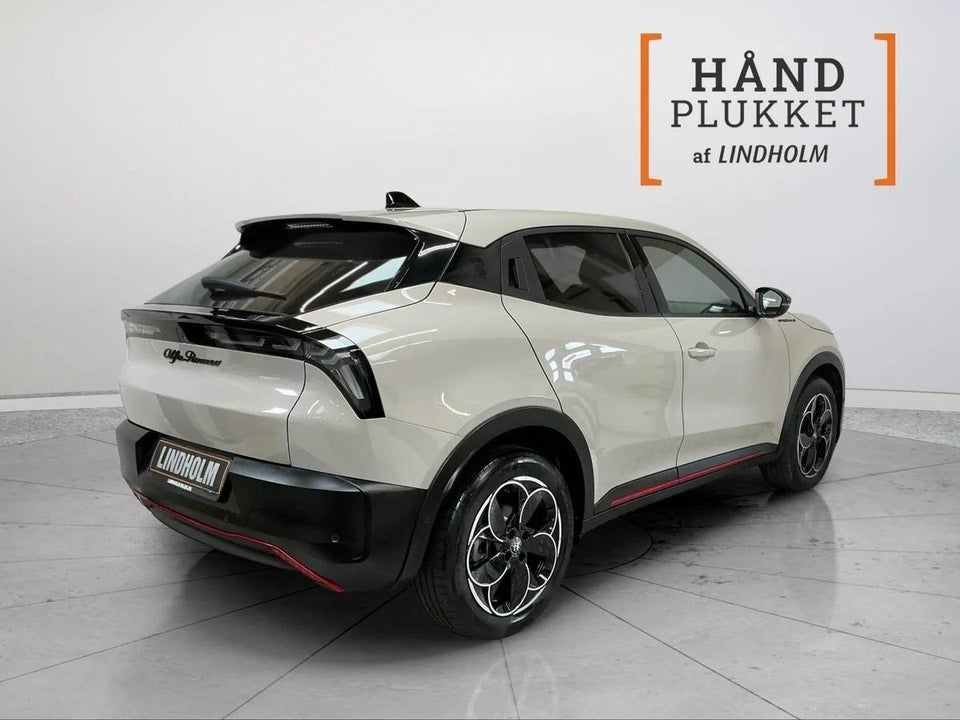 Alfa Romeo Junior Elettrica Speciale 5d