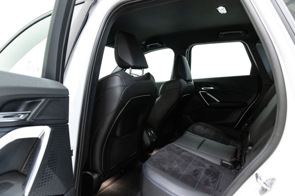 BMW iX1 eDrive20 M-Sport 5d