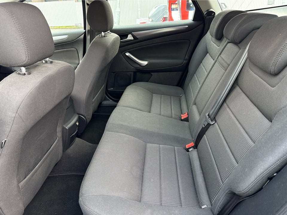 Ford Mondeo 2,0 SCTi 240 Titanium aut. 4d