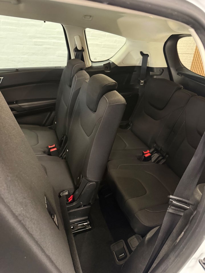 Ford S-MAX 2,0 TDCi 150 Titanium 7prs 5d