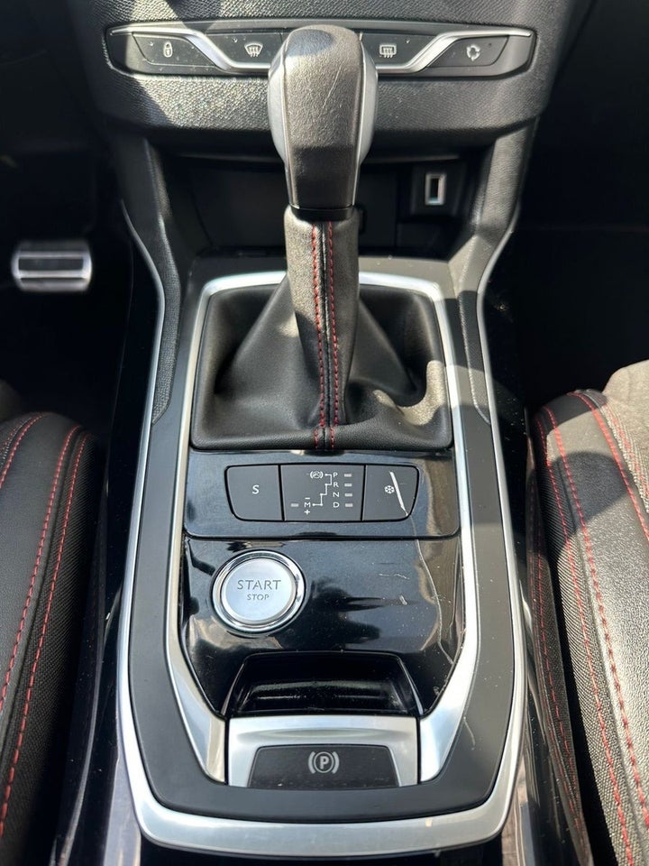 Peugeot 308 1,2 PureTech 130 GT Line EAT8 5d