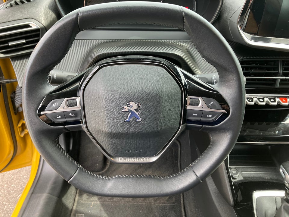 Peugeot 208 1,2 PureTech 100 Supreme+ 5d